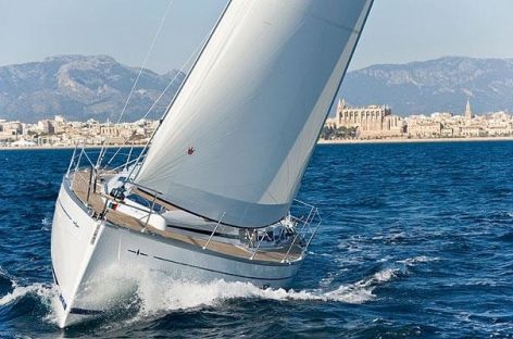 Save Money To Get The Best Out Of Your Sailing Holidays