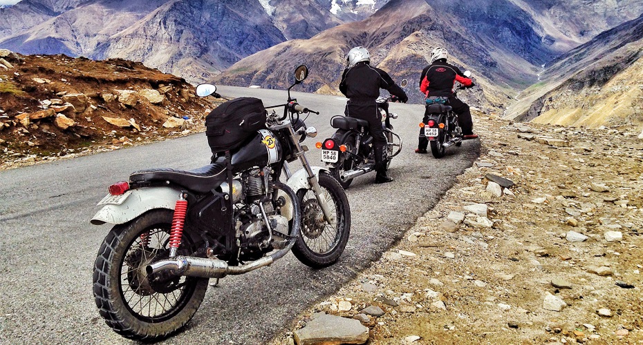 Important Factors to consider while planning Leh Ladakh Bike Tour