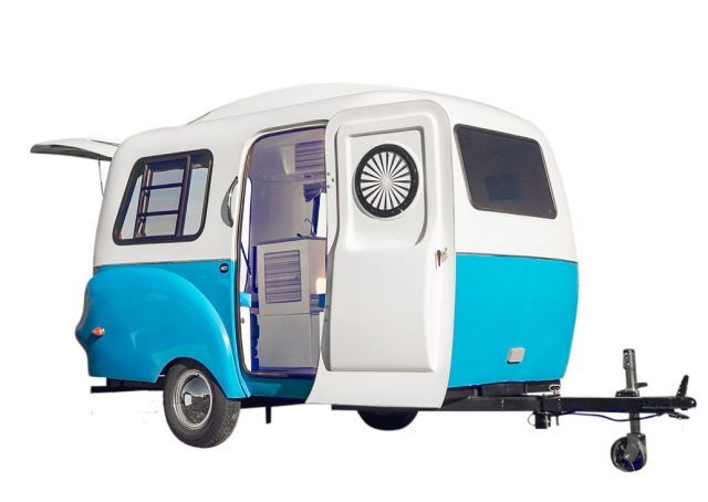 Is a travel trailer the same as an RV?