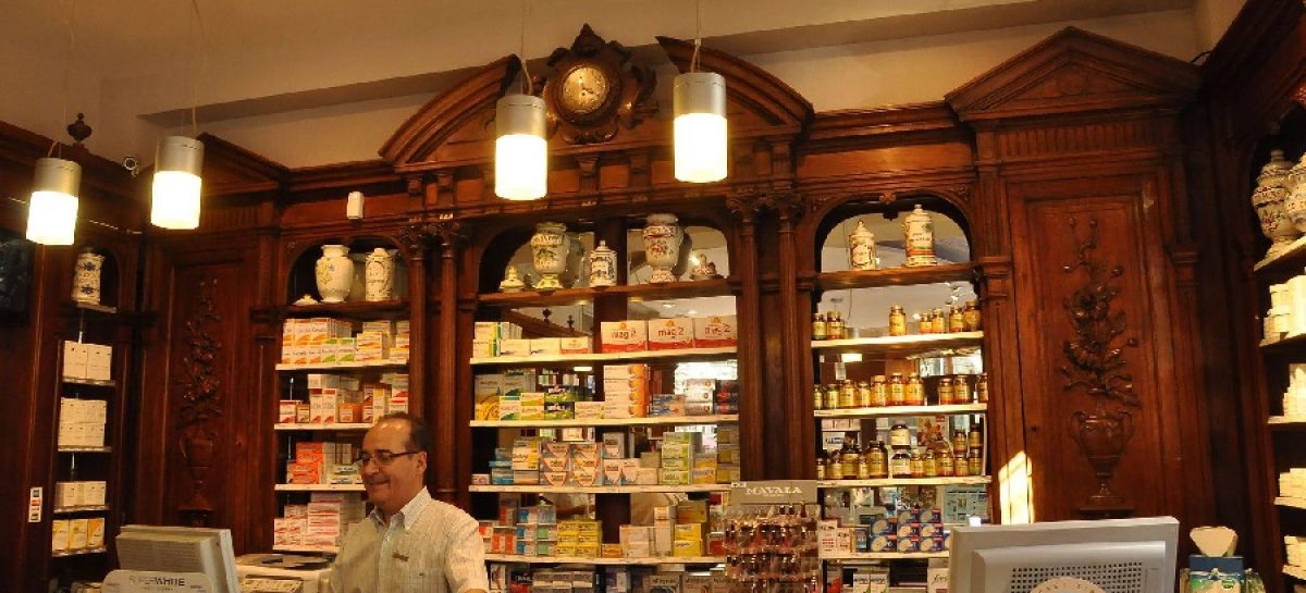 OUT OF HOURS PHARMACIES IN PARIS