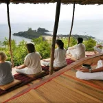 Why Combine Yoga and Meditation During Retreats?